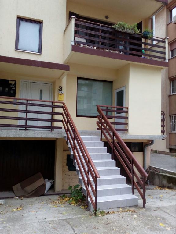 Apartment Viktor Stan Na Dan Шабац Екстер'єр фото